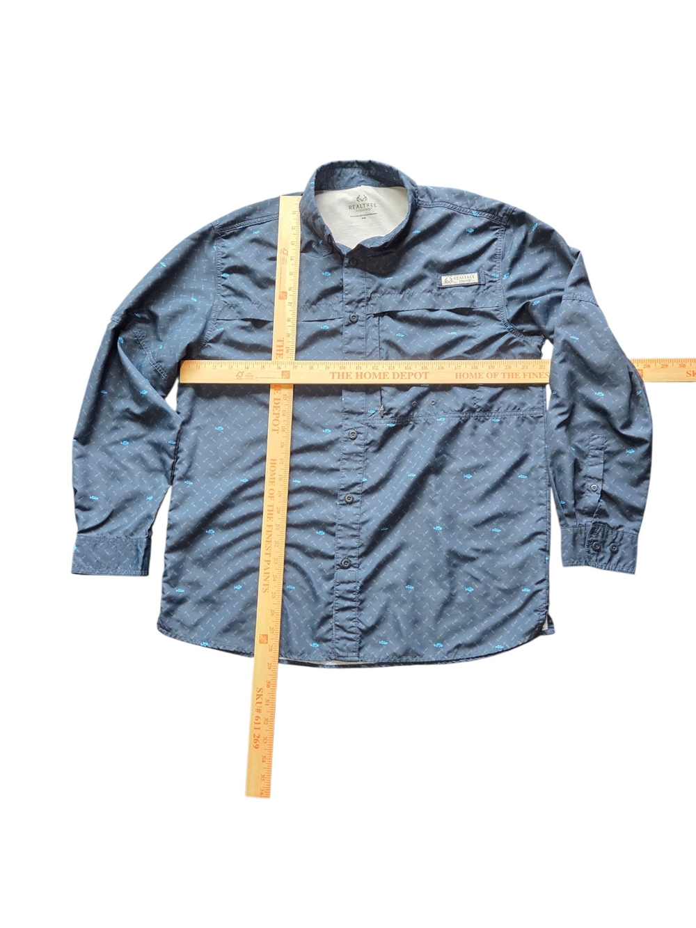 Realtree Men's Navy Button-Down Shirt with Light Blue Print